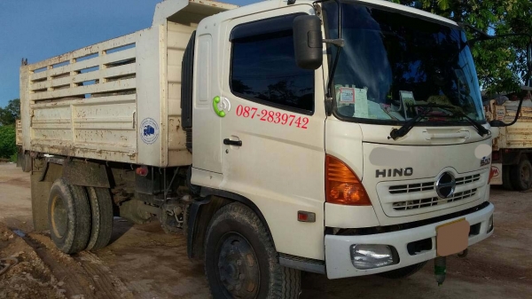 ขายรถดั้มพ์ 6 ล้อ จำนวน 5 คัน(ไม่แยกขาย)