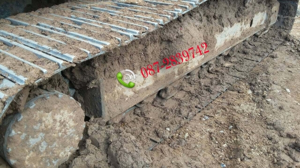 ขายรถแบคโฮบูมยาว KOMATSU PC200LC-8 C733XX  4,9XX ชม.