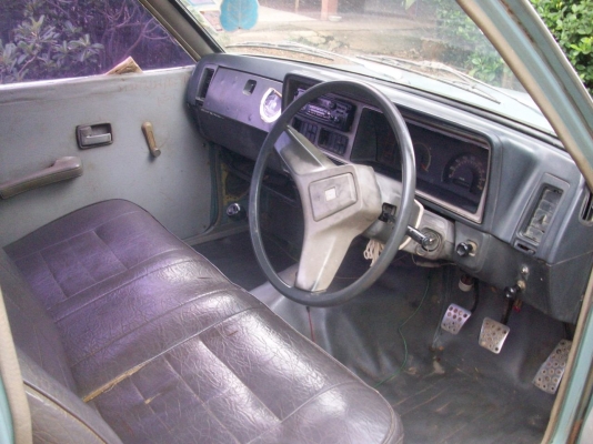 ขายอีสุ สภาพเดิมๆๆ ทั้งคัน ไม่เคยทำสี  เครื่องเกียร์แน่นตึบ