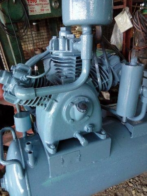 ขายปั้มลมฮิตาชิ ขายแล้วไปกำแพง่เพชรแล้วครับ