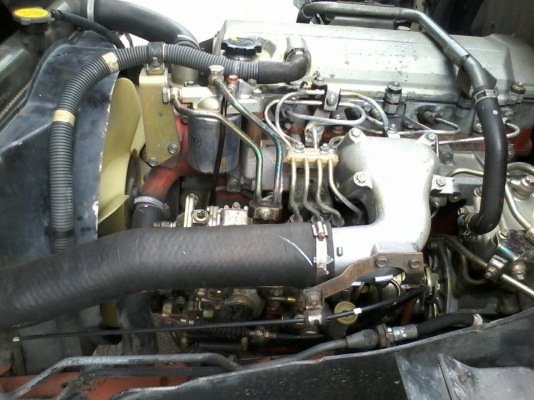 ขาย6ล้อHINOเมก้า144แรงม้ากระบะยาว5.50เมตรเจ้าของมือแรก