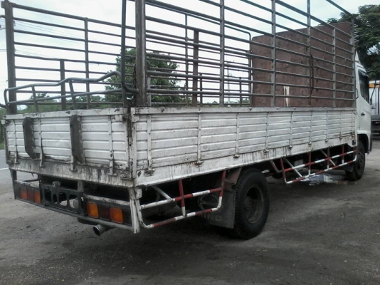 ขาย6ล้อHINOเมก้า144แรงม้ากระบะยาว5.50เมตรเจ้าของมือแรก