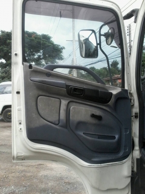 ขาย6ล้อHINOเมก้า144แรงม้ากระบะยาว5.50เมตรเจ้าของมือแรก