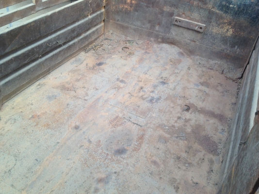 ขายรถ 10  ล้อ 2 เพลาเทเลอร์ท้ายลาด ภาษี ปี59