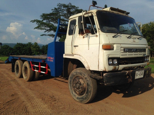 ขายรถ 10  ล้อ 2 เพลาเทเลอร์ท้ายลาด ภาษี ปี59