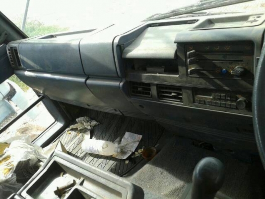 ลดราคาครับ 880000ครับ ขาย5ตัน TADANO ZFX 3ปอก2ชัก 350000 หรือชื้อทั้งรถ6ล้อติดเครน 5ตัน hino1j Tadano 5ตัน3ปอก ตะขอพับ พร้อมใช้งานครับ