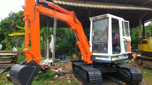 ขายแบคโฮ kubota kh 040 เก่านอก
