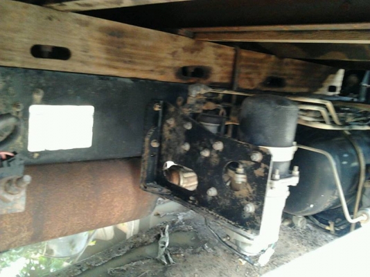 ขายรถ 6 ล้อกลาง FB4J 140 แรง ราคา 495000 บาท ขายรถ 6 ล้อกลาง FB4J 140 แรง ราคา 495000 บาท