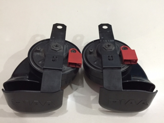 ขาย-แตร PIAA Sports Horn รุ่นมีที่ปิดกันน้ำ เสียง 400Hz/500Hz เสียงดังดีมากครับ มือ 2 ญี่ปุ่น ไม่เคยใช้ในไทย ขาย-แตร PIAA Sports Horn รุ่นมีที่ปิดกันน้ำ เสียง 400Hz/500Hz เสียงดังดีมากครับ มือ 2 ญี่ปุ่น ไม่เคยใช้ในไทย
