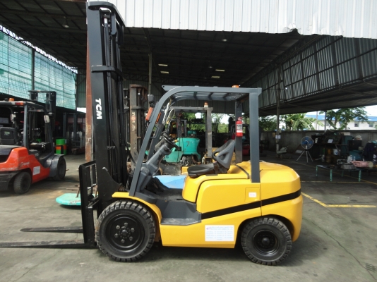 ขายรถ tcm ขนาด 3 t3 ตัน ดีเซล  เกียร์ ออโต้ ราคาถูก