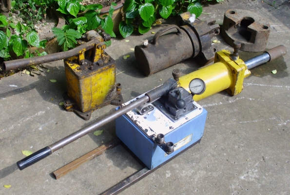 ขายเครื่องอัดสนาม OTC tools ของประเทศ usa ใช้งานอเนกประสงค์ใช้ยิงข้อโซ่รถแทคเตอร์ รถแมคโฮ