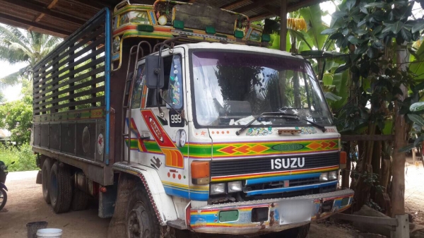 ขายครับ. ISUZU 175. เพลาเดืยว เครื่องดี ชัสชีสวยตามสภาพ