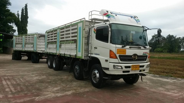 ด่วนขาย320ปี51ตัวสุดท้ายพ่วงไม่ดั้มแม่12ล้อกะบะสามมิตรยาว7.50เมตร ลูกสามมิตรยาว6.50เมตร รถต่อออกจากห้างมาตรฐานโรงงานแท้ เดิมๆยางเต็ม