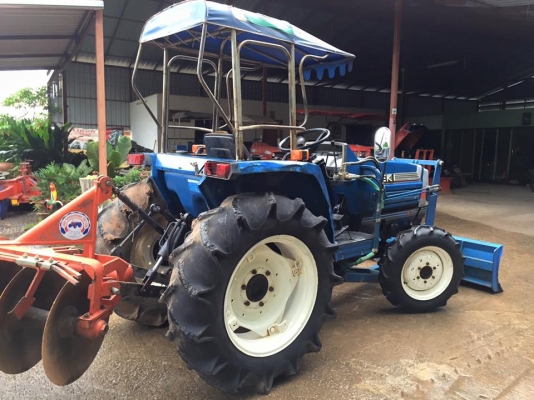 ขายรถไถ ISEKI  TA275 (4WD) พร้อมใบมีดหน้าและผานพรวน รถพร้อมใช้งาน