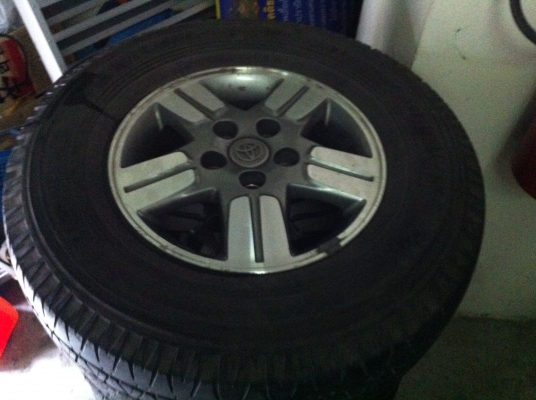 ขายล้อโตโยต้า