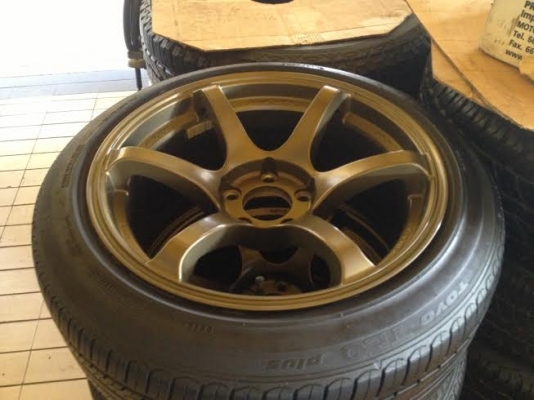 แม็ก 17" สภาพดี หน้า 8.5 หลัง 9.5 พร้อมยางครบชุด