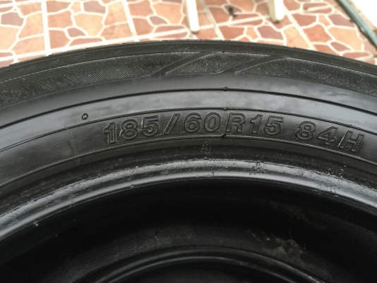 ขายยาง YOKOHAMA Earth-1 (japan) 185-60-15 ปี12 สัปดาห์38 ดอกสวย เนื้อนิ่ม ไม่มีปะ