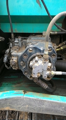 รถแบคโฮ KOBELCO SK200M6 SUPER YN09