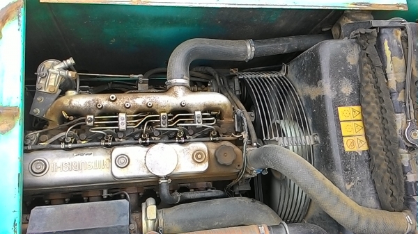 รถแบคโฮ KOBELCO SK200M6 SUPER YN09