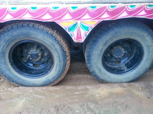 ขายเทรลเลอร์หัวยาว เครื่อง168แรง EH700 เครื่องดีแคชซีสวย สภาพพร้อมใช้งาน เอกสารพร้อมโอน สนใจโทร 090-8588220คุณนะ 093-3258446คุณบิว หรือเข้าดูสินค้าอื่นๆได้ที่ www.truck.in.th/498 หรือเพจFacebook ณรงค์ ซื้อขายรถมือสอง (เว็บไซต์ส่วนตัว) หรือFacebook ตลาดรถม