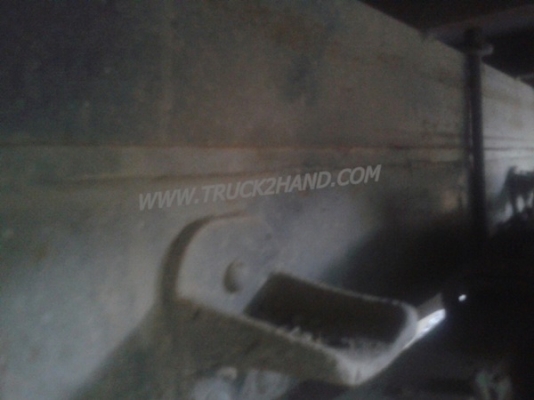 รถบรรทุก 6 ล้อติดเครน HINO เครนพับ ยืดได้ 2 ชัก 3 ปลอก ขนาด 1 ตัน ยี่ห้อ HMF