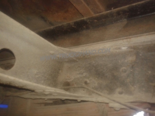 รถบรรทุก 6 ล้อติดเครน HINO เครนพับ ยืดได้ 2 ชัก 3 ปลอก ขนาด 1 ตัน ยี่ห้อ HMF