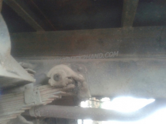 รถบรรทุก 6 ล้อติดเครน HINO เครนพับ ยืดได้ 2 ชัก 3 ปลอก ขนาด 1 ตัน ยี่ห้อ HMF