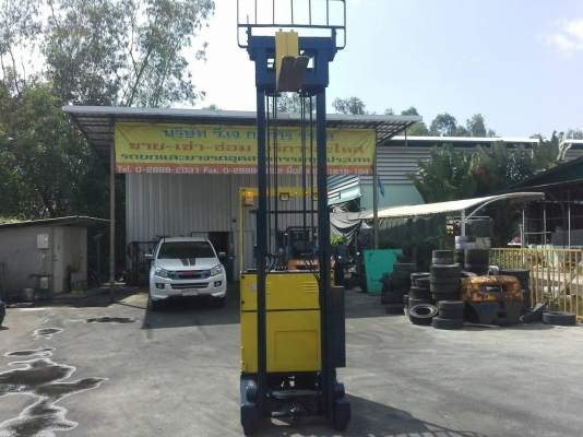 รถไฟฟ้ายืนขับKOMATSU FB13RC-10 เสาสูง3เมตร งาเลื่อนซ้านขวาได้ รถญี่ปุ่นแท้