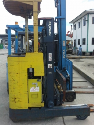 รถไฟฟ้ายืนขับKOMATSU FB13RC-10 เสาสูง3เมตร งาเลื่อนซ้านขวาได้ รถญี่ปุ่นแท้