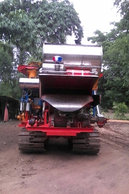 ขายรถเกี่ยวข้าว