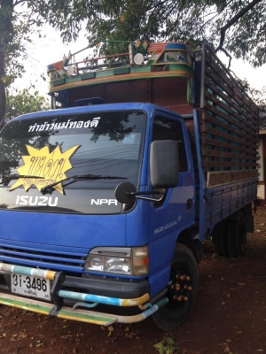 ขาย6ล้ออีซูซุ NPR130 ปี47 ราคาต่อรองได้ ติดต่ 090-3755779