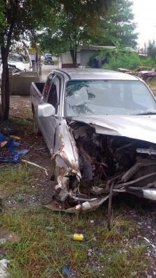 โตโยต้าD4D 2500 เเคป ปี03 โอนลอย หรือเเยกอะไรขายทั้งคันมีหลายรุ่นเก๋งกระบะรับซื้อรถอุบัตเหตุทุกสภาพ โตโยต้าD4D 2500 เเคป ปี03 โอนลอย หรือเเยกอะไรขายทั้งคันมีหลายรุ่นเก๋งกระบะรับซื้อรถอุบัตเหตุทุกสภาพ