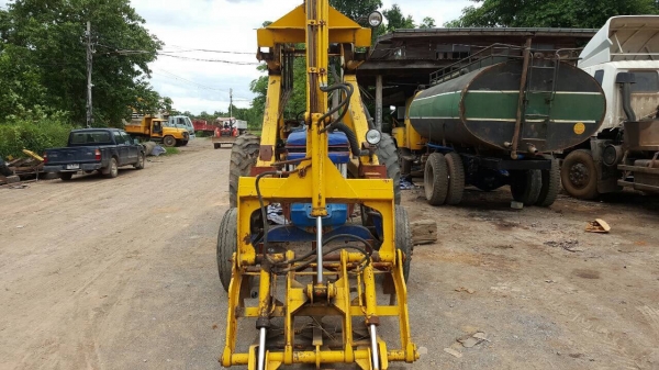 ขายตามสภาพรถไถฟอร์ด 5500 เครื่อง T3 ติดคีบอ้อย ไม่มีทะเบียน อะไหล่ขาดปั้มไฮดรอริค กับไดสตาร์ท ราคาต่อรองได้นิดหน่อยครับ ขายตามสภาพรถไถฟอร์ด 5500 เครื่อง T3 ติดคีบอ้อย ไม่มีทะเบียน อะไหล่ขาดปั้มไฮดรอริค กับไดสตาร์ท ราคาต่อรองได้นิดหน่อยครับ