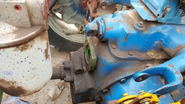 ขายตามสภาพรถไถฟอร์ด 5500 เครื่อง T3 ติดคีบอ้อย ไม่มีทะเบียน อะไหล่ขาดปั้มไฮดรอริค กับไดสตาร์ท ราคาต่อรองได้นิดหน่อยครับ ขายตามสภาพรถไถฟอร์ด 5500 เครื่อง T3 ติดคีบอ้อย ไม่มีทะเบียน อะไหล่ขาดปั้มไฮดรอริค กับไดสตาร์ท ราคาต่อรองได้นิดหน่อยครับ