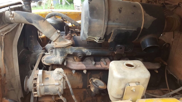 ขาย 6 ล้อ หัวยาวดั้ม คัสซีสวยตลอดเส้น เครื่อง DA120 มีสโลว์กลาง พวงมาลัยพาวเวอร์ เบรคลมดัน ทะเบียนชุดโอนครบครับ