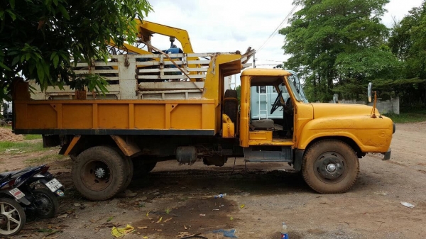 ขาย 6 ล้อ หัวยาวดั้ม คัสซีสวยตลอดเส้น เครื่อง DA120 มีสโลว์กลาง พวงมาลัยพาวเวอร์ เบรคลมดัน ทะเบียนชุดโอนครบครับ ขาย 6 ล้อ หัวยาวดั้ม คัสซีสวยตลอดเส้น เครื่อง DA120 มีสโลว์กลาง พวงมาลัยพาวเวอร์ เบรคลมดัน ทะเบียนชุดโอนครบครับ