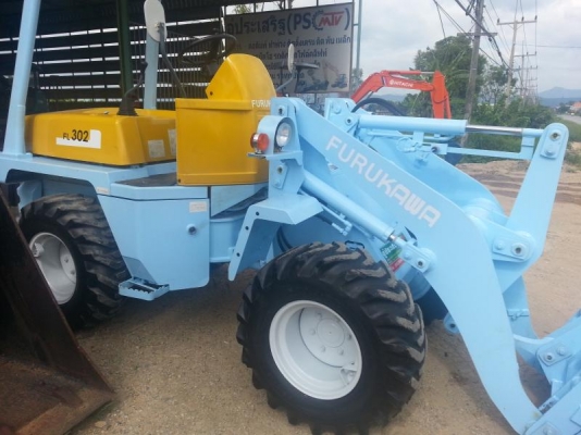 รถตัก FURUKAWA FL302 เกลียวอ่อน รุ่นใหม่ เครื่องอีซีซุ 3 สูบ ยังไม่ได้ใช้งานในไทย เอกสารอินวอย สภาพทำสีแล้วพร้อมใช้งาน สภาพ 430,000 บาท รถตัก FURUKAWA FL302 เกลียวอ่อน รุ่นใหม่ เครื่องอีซีซุ 3 สูบ ยังไม่ได้ใช้งานในไทย เอกสารอินวอย สภาพทำสีแล้วพร้อมใช้งาน สภาพ 430,000 บาท