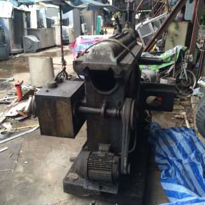 เครื่องไสเหล็ก สภาพพร้อมใช้