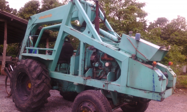 รถคีบอ้อย คีบหลัง เกียร์ทอร์ค ใช้งานมา 3 ปี