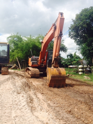 ขายzx200 เครื่องดี ปั๊มดี ประหยัดน้ำมันทำงานเร็ว ปั๊มไม่เคยแกะ เครื่องก็ไม่เคยแกะเลยครับ รถเดิมๆ