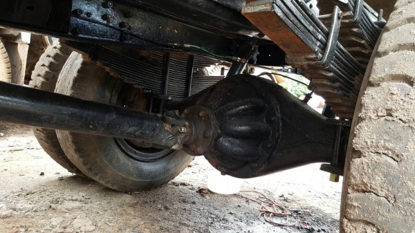 ขายรถน้ำ 6 ล้อหัวยาว ไม่มีทะเบียน เครื่อง DA120 พวงมาลัยพาวเวอร์ เบรคลมดัน อุปกรณ์ครบครับ