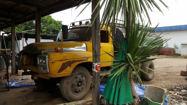 ขายรถน้ำ 6 ล้อหัวยาว ไม่มีทะเบียน เครื่อง DA120 พวงมาลัยพาวเวอร์ เบรคลมดัน อุปกรณ์ครบครับ