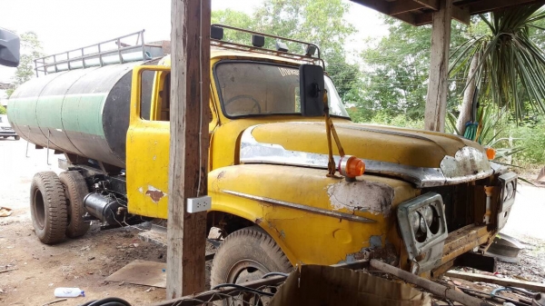 ขายรถน้ำ 6 ล้อหัวยาว ไม่มีทะเบียน เครื่อง DA120 พวงมาลัยพาวเวอร์ เบรคลมดัน อุปกรณ์ครบครับ