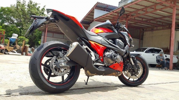 มาใหม่ สภาพกริ๊บๆ Z800 วิ่ง 3000 กิโล ใหม่จรดหัวน๊อตในราคาคุ้มๆ จัดแนนส์ได้ ต่อรองได้ครับ