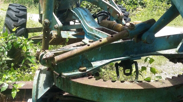 รถเกรด GALION GC1132. เล่มทะเบียนพร้อม. รถพร้อมใช้. สภาพดี