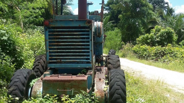 รถเกรด GALION GC1132. เล่มทะเบียนพร้อม. รถพร้อมใช้. สภาพดี