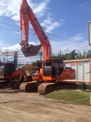 DOOSAN 225LCA
