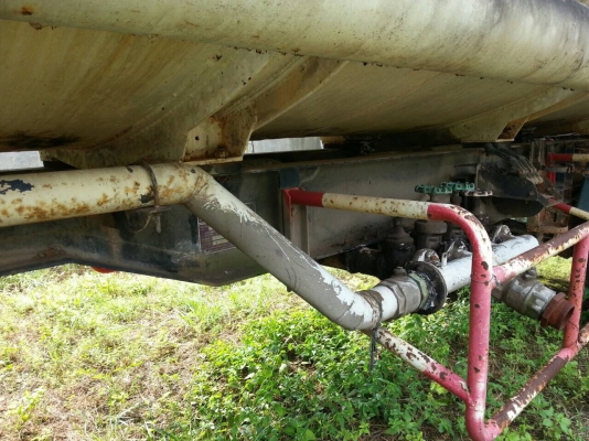 มี 7 หาง(เหลือ4).....ทางลูกพ่วงบรรทุกน้ำมัน 2 คานของPANUS ถัง16,000 ลิตร หางสาพดี สวย..