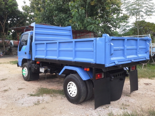 เสี่ยรัตน์  รับไปดูเเลแล้ว ขอบคุณครับ 6 ล้อดั้ม NQR150 เเรง เทอร์โบอินเตอร์ ห้างเเท้ รถสวยเดิมบาง เล่มพร้อมโอน พร้อมใช้งาน100\% ครบทุกระบบ เจ้าของขายเอง