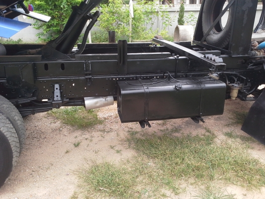 เสี่ยรัตน์  รับไปดูเเลแล้ว ขอบคุณครับ 6 ล้อดั้ม NQR150 เเรง เทอร์โบอินเตอร์ ห้างเเท้ รถสวยเดิมบาง เล่มพร้อมโอน พร้อมใช้งาน100\% ครบทุกระบบ เจ้าของขายเอง